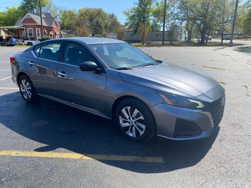 Nissan Altima 2.5 S 2024