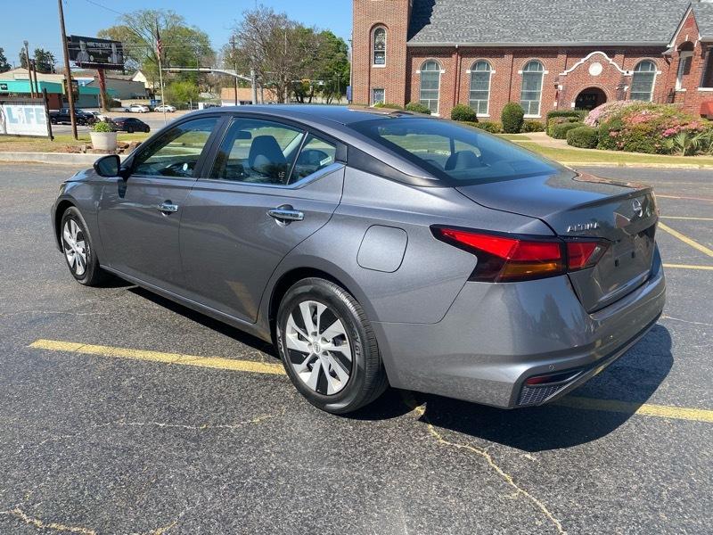 Nissan Altima 2.5 S 2024