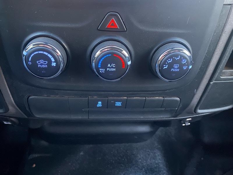 RAM 1500 Classic Tradesman Quad Cab 2WD 2020
