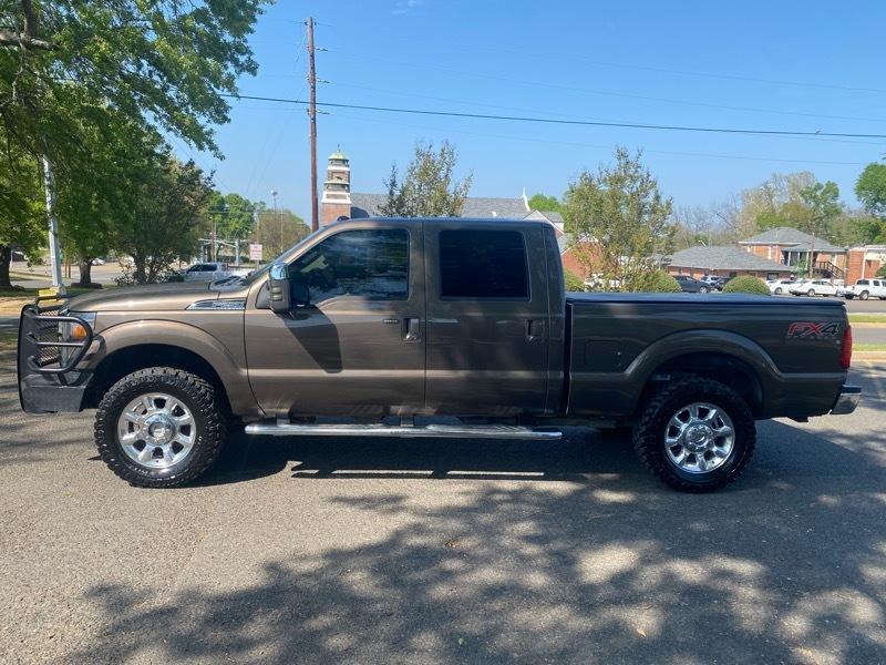 Ford F-250 SD Lariat Crew Cab 4WD 2016