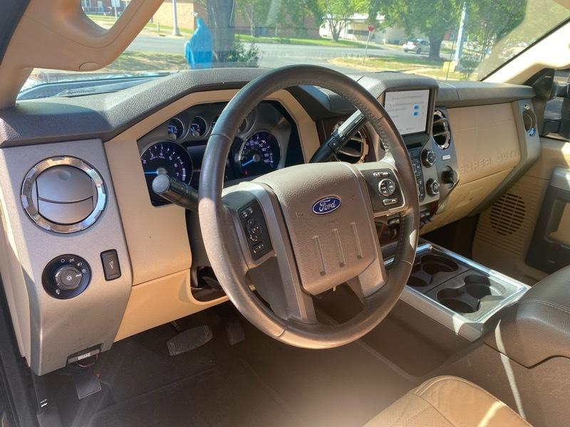 Ford F-250 SD Lariat Crew Cab 4WD 2016