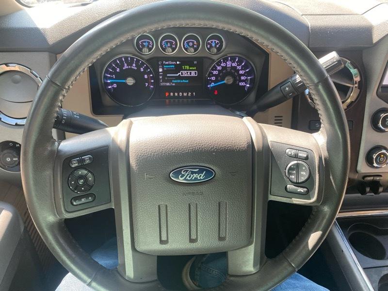 Ford F-250 SD Lariat Crew Cab 4WD 2016