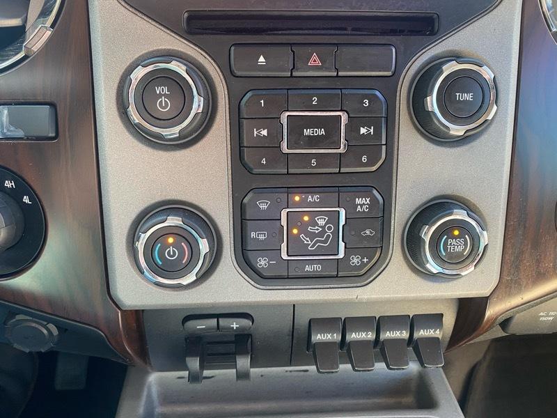 Ford F-250 SD Lariat Crew Cab 4WD 2016