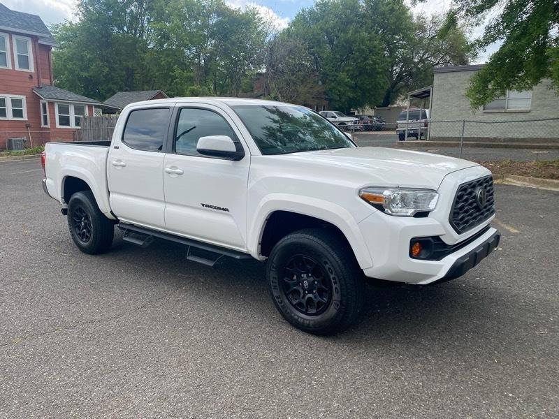 Toyota Tacoma  2021