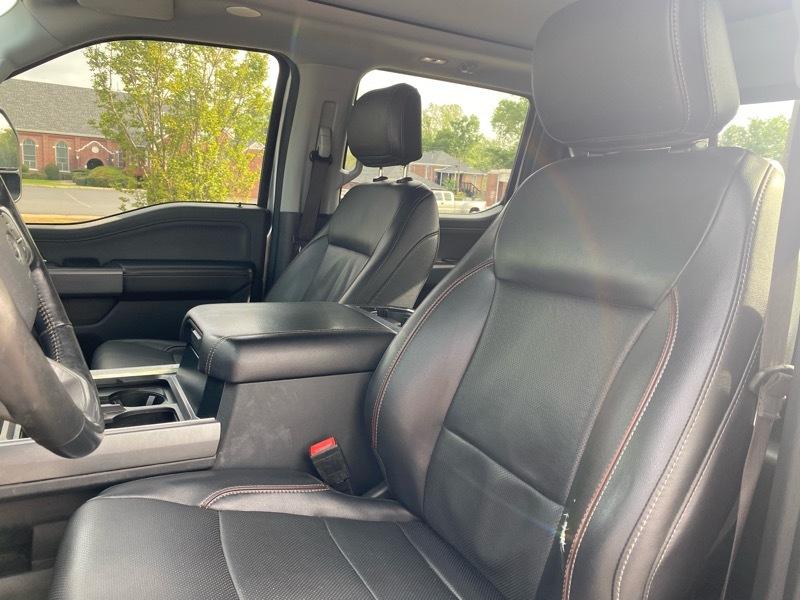 Ford F-250 SD Lariat Crew Cab Long Bed 4WD 2023