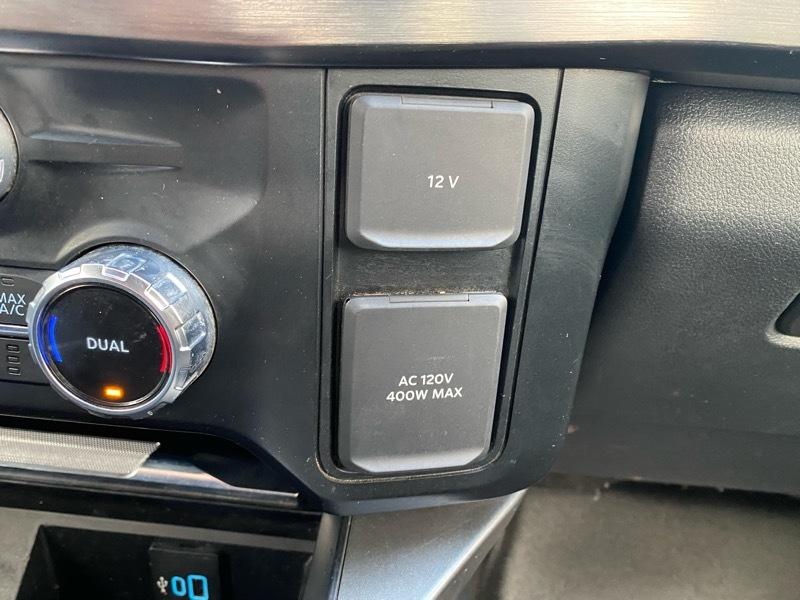 Ford F-250 SD Lariat Crew Cab Long Bed 4WD 2023