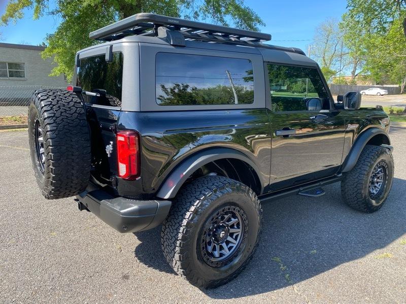 Ford Bronco Base 2-Door w/Advanced 2022