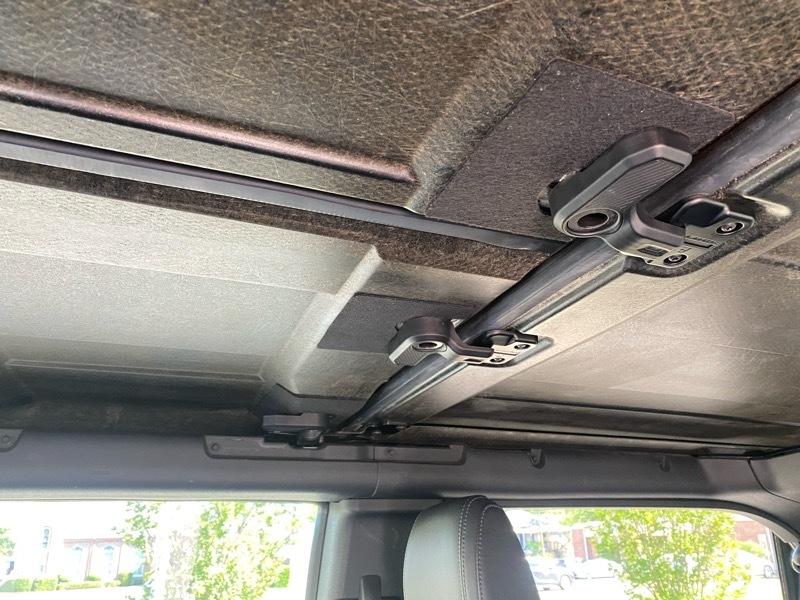 Ford Bronco Base 2-Door w/Advanced 2022