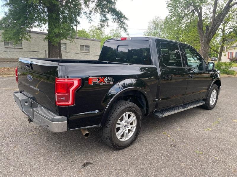 Ford F-150 4WD SuperCab 145" Lariat 2017