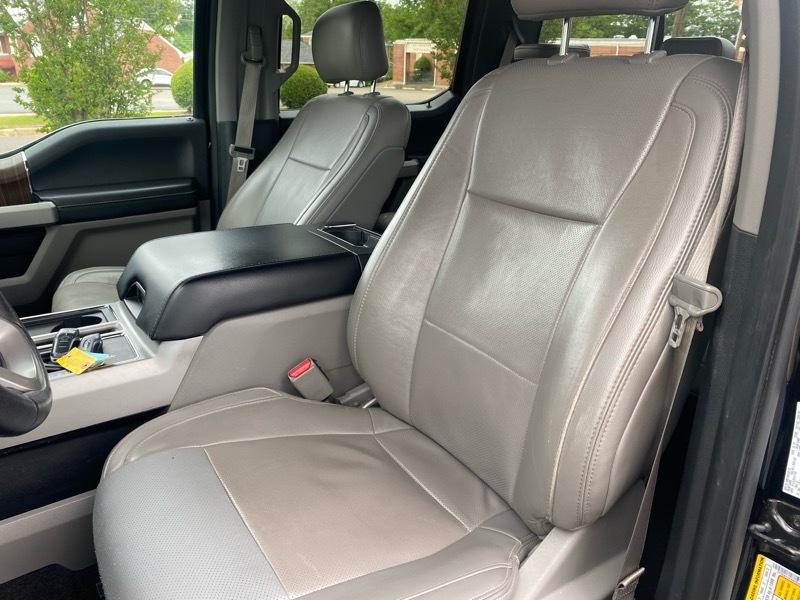 Ford F-150 4WD SuperCab 145" Lariat 2017