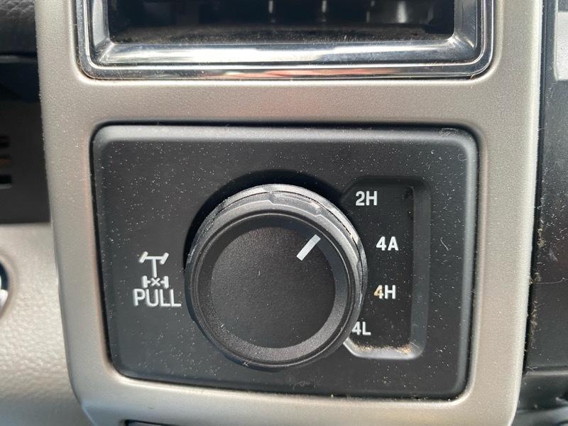 Ford F-150 4WD SuperCab 145" Lariat 2017