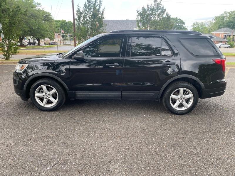 Ford Explorer Base FWD 2018