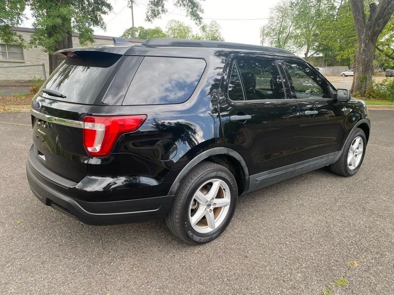 Ford Explorer Base FWD 2018
