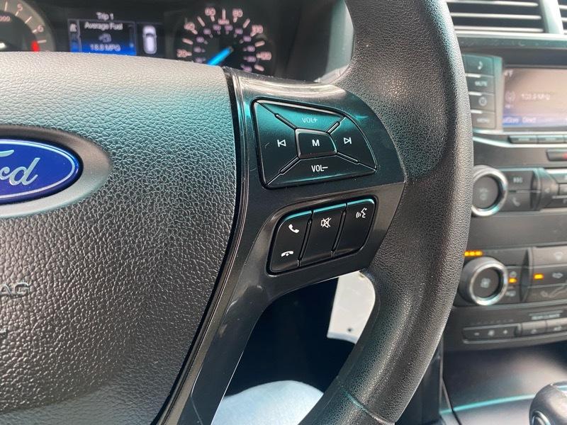 Ford Explorer Base FWD 2018