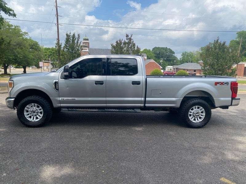 Ford F-350 SD XLT Crew Cab Long Bed 4WD 2022