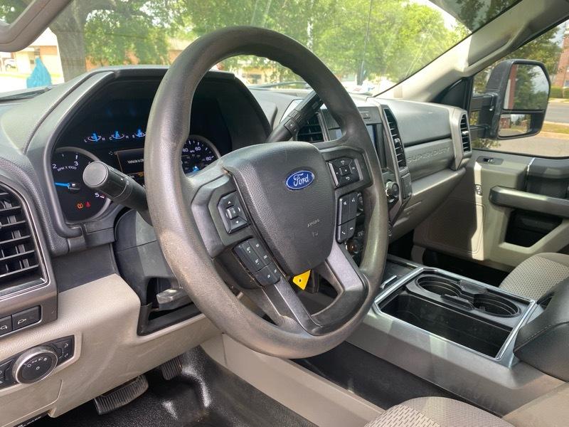 Ford F-350 SD XLT Crew Cab Long Bed 4WD 2022