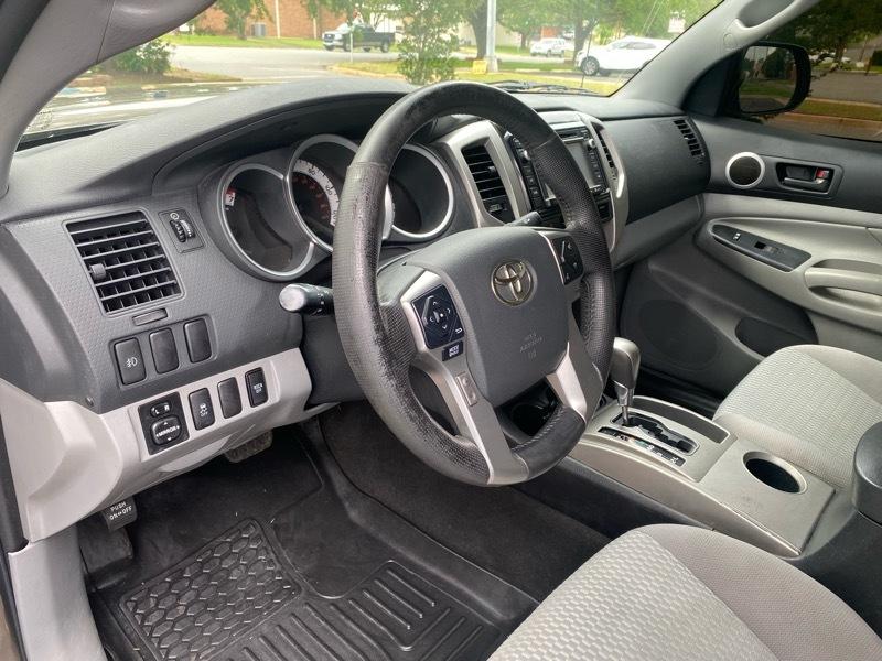 Toyota Tacoma Double Cab V6 6MT 4WD 2015