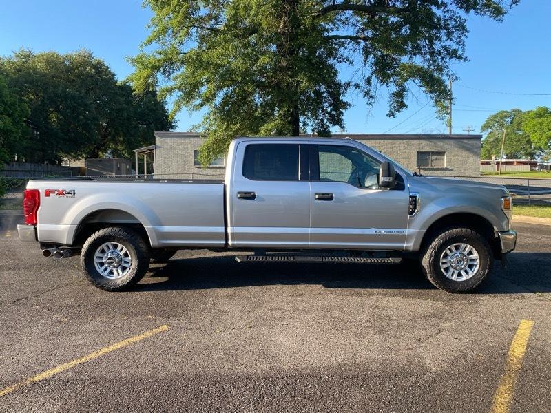 Ford F-350 SD XLT Crew Cab Long Bed 4WD 2022