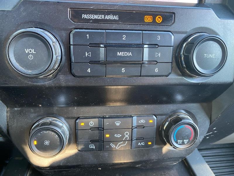 Ford F-350 SD XLT Crew Cab Long Bed 4WD 2022