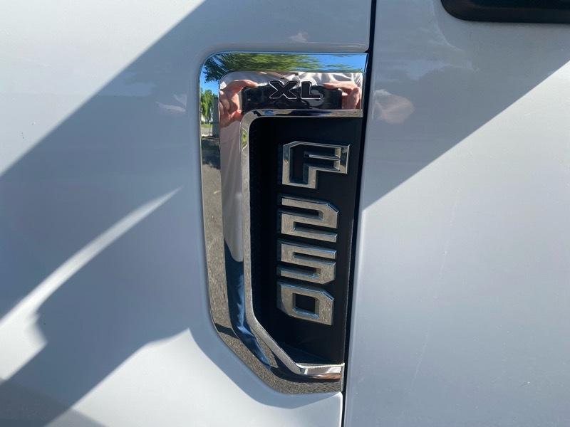 Ford F-250 SD XL Crew Cab 4WD 2019