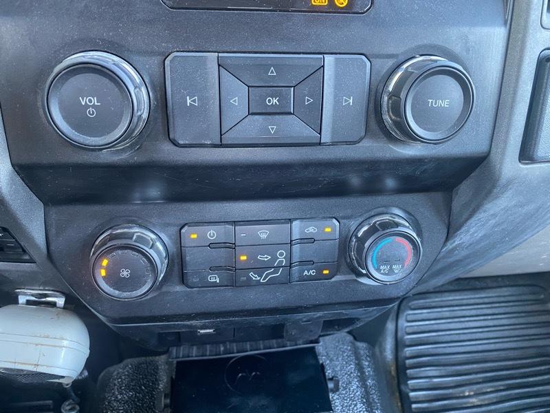 Ford F-250 SD XL Crew Cab 4WD 2019