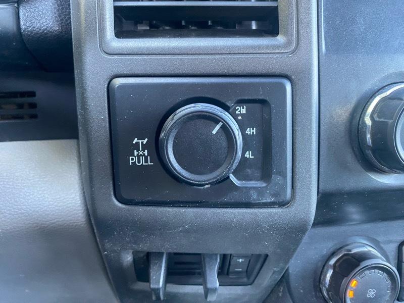 Ford F-250 SD XL Crew Cab 4WD 2019