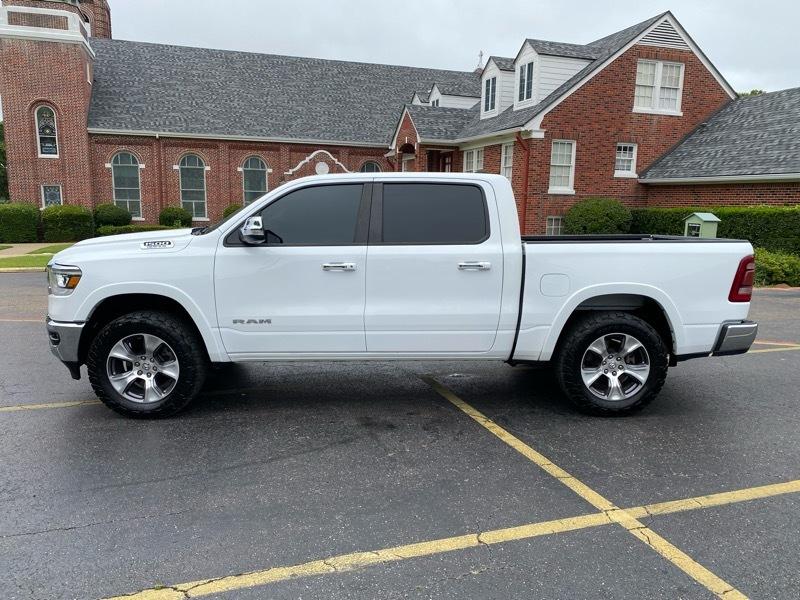 RAM 1500 Laramie Crew Cab SWB 4WD 2021