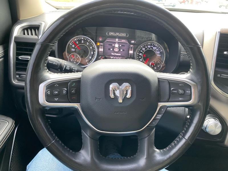 RAM 1500 Laramie Crew Cab SWB 4WD 2021