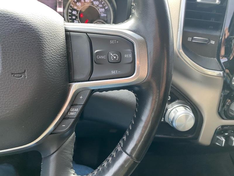 RAM 1500 Laramie Crew Cab SWB 4WD 2021