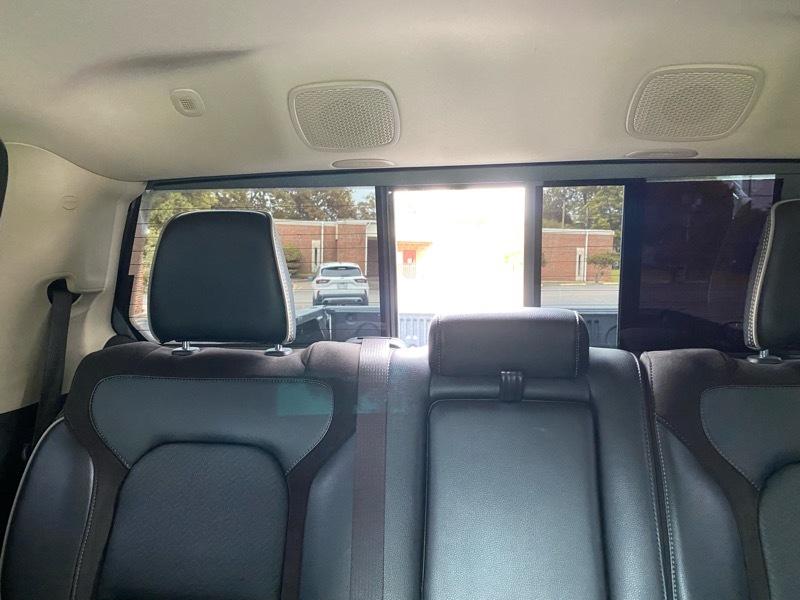RAM 1500 Laramie Crew Cab SWB 4WD 2021