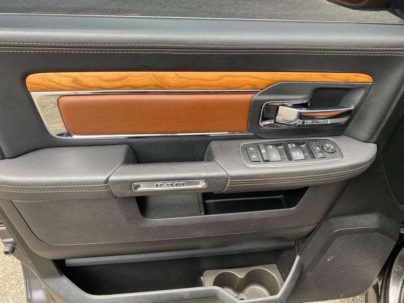 RAM 1500 Laramie Longhorn Edition Crew Cab SWB 4WD 2017