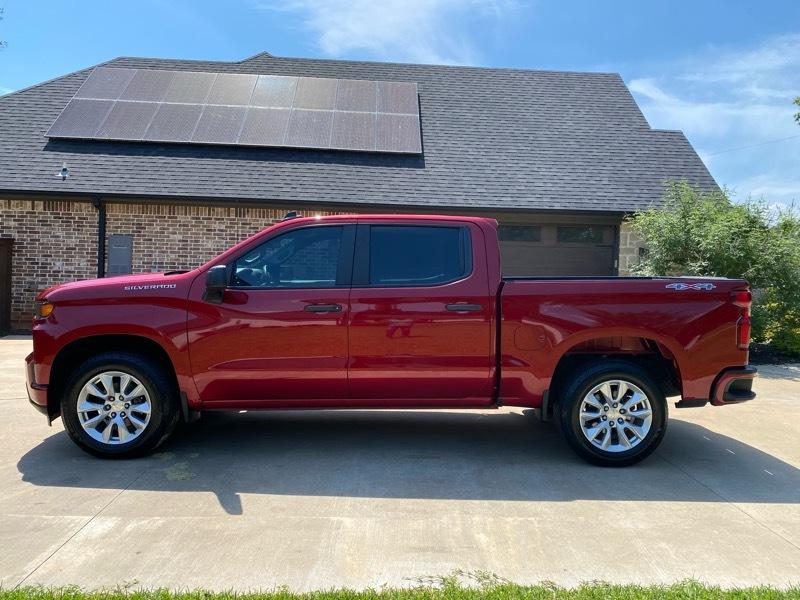 Chevrolet Silverado 1500 Custom Crew Cab Short Box 4WD 2021