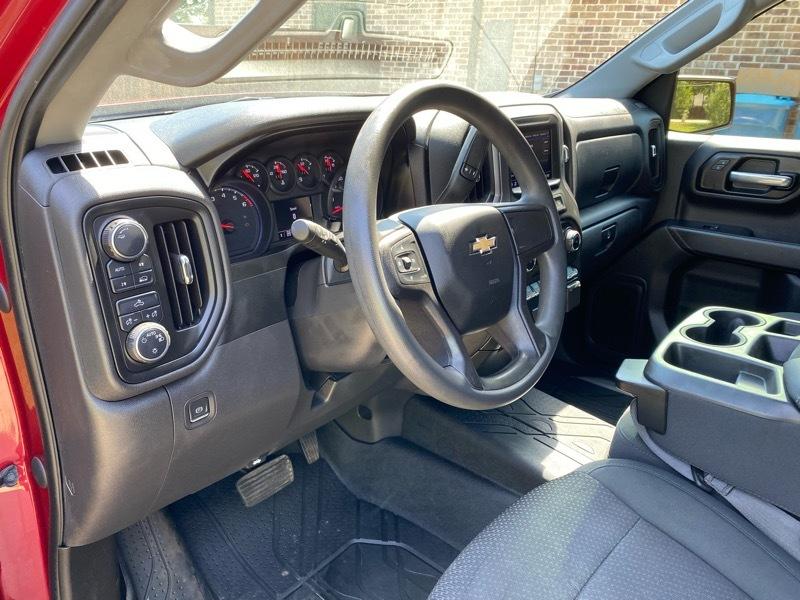Chevrolet Silverado 1500 Custom Crew Cab Short Box 4WD 2021