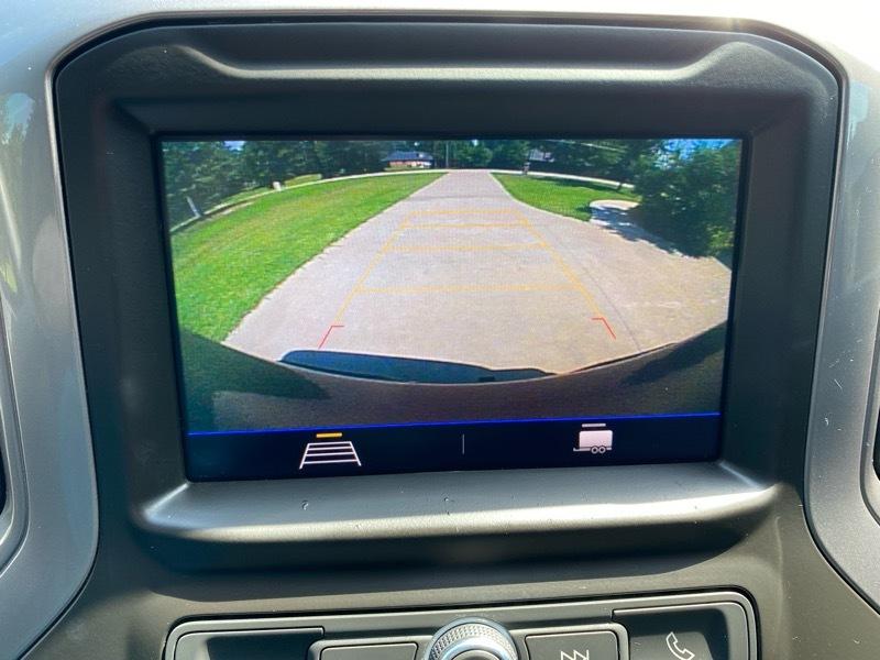 Chevrolet Silverado 1500 Custom Crew Cab Short Box 4WD 2021
