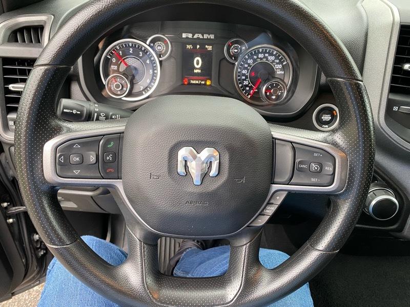 RAM 1500 Tradesman Crew Cab SWB 4WD 2024