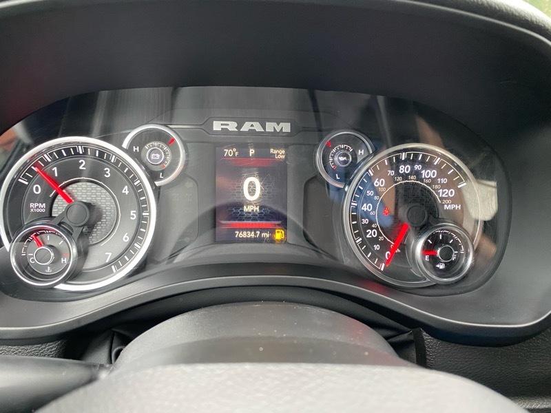 RAM 1500 Tradesman Crew Cab SWB 4WD 2024