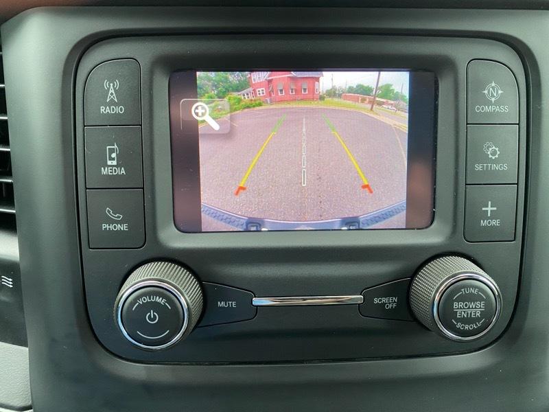 RAM 1500 Tradesman Crew Cab SWB 4WD 2024