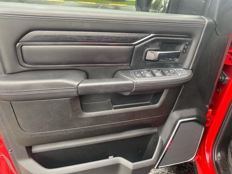 RAM 2500 Rebel Crew Cab SWB 4WD 2024