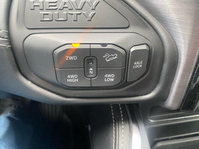 RAM 2500 Rebel Crew Cab SWB 4WD 2024