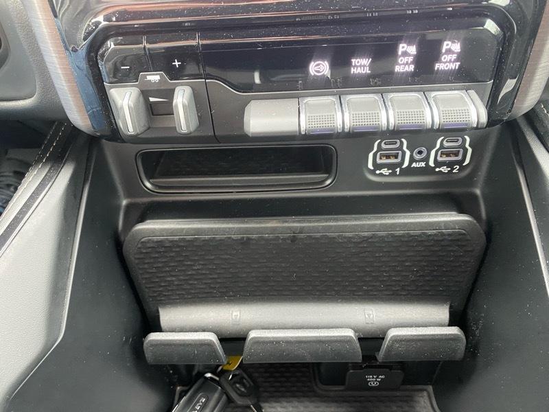 RAM 2500 Rebel Crew Cab SWB 4WD 2024