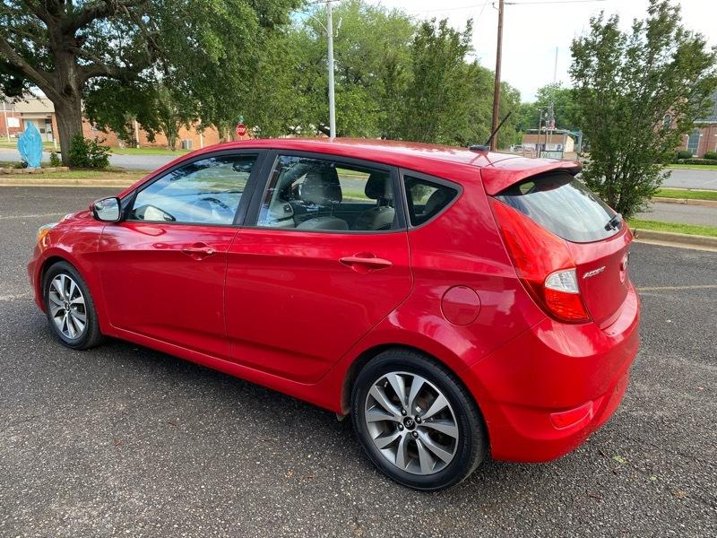 Hyundai Accent Sport 5-Door 6A 2015