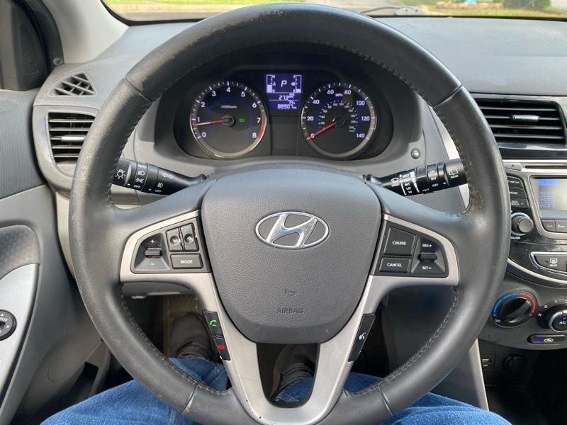 Hyundai Accent Sport 5-Door 6A 2015