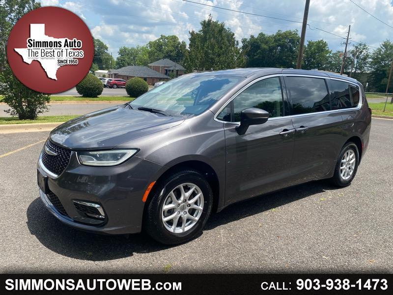 Chrysler Pacifica Touring L 2023