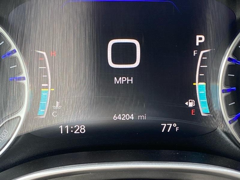 Chrysler Pacifica Touring L 2023
