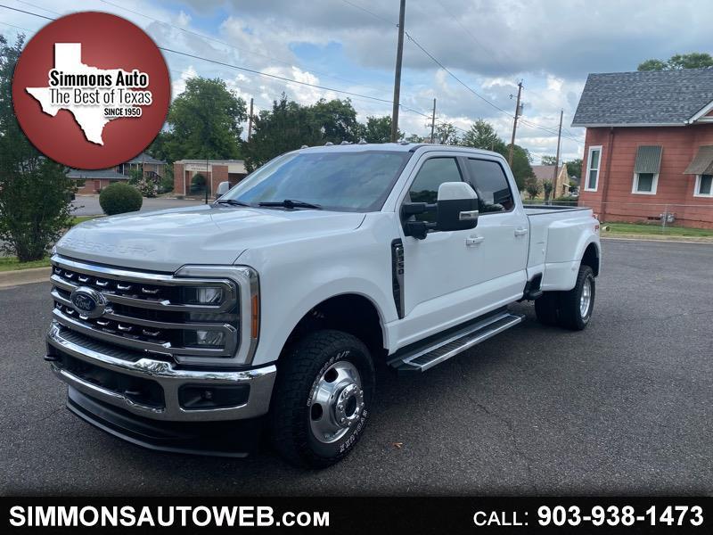 Ford F-350 SD Lariat Crew Cab Long Bed DRW 4WD 2023