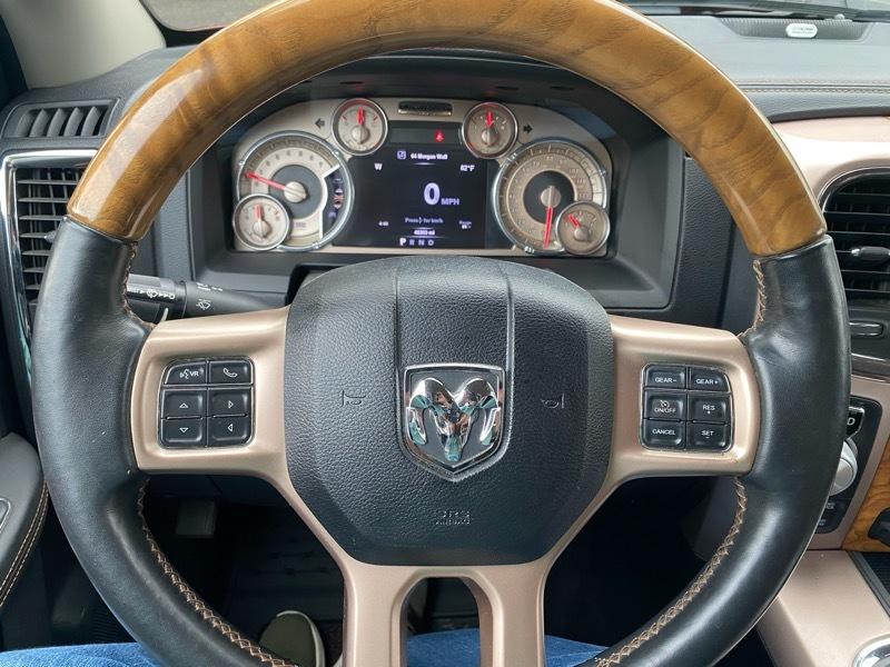 RAM 1500 Laramie Longhorn Edition Crew Cab SWB 4WD 2017