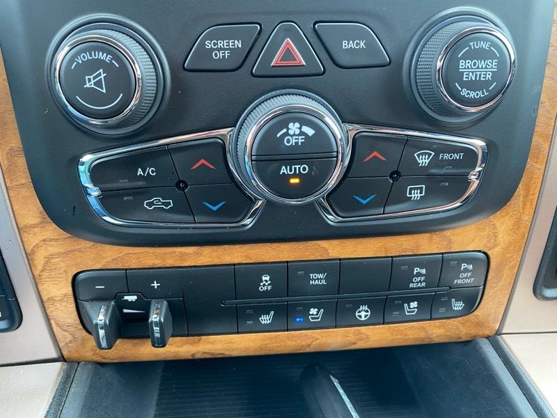 RAM 1500 Laramie Longhorn Edition Crew Cab SWB 4WD 2017