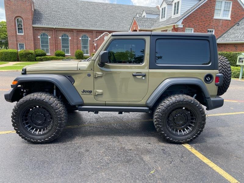 Jeep Wrangler Sport 2025