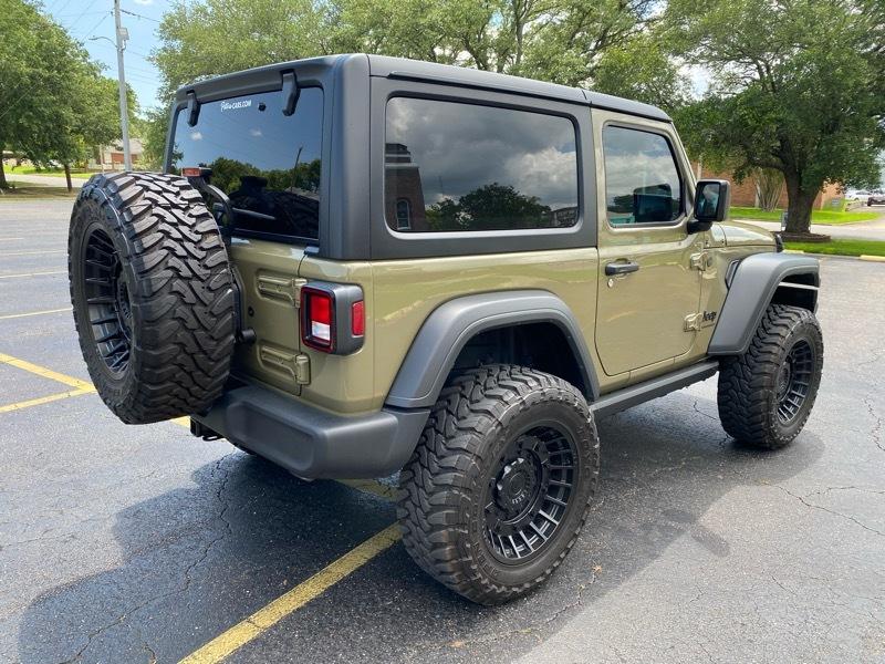 Jeep Wrangler Sport 2025