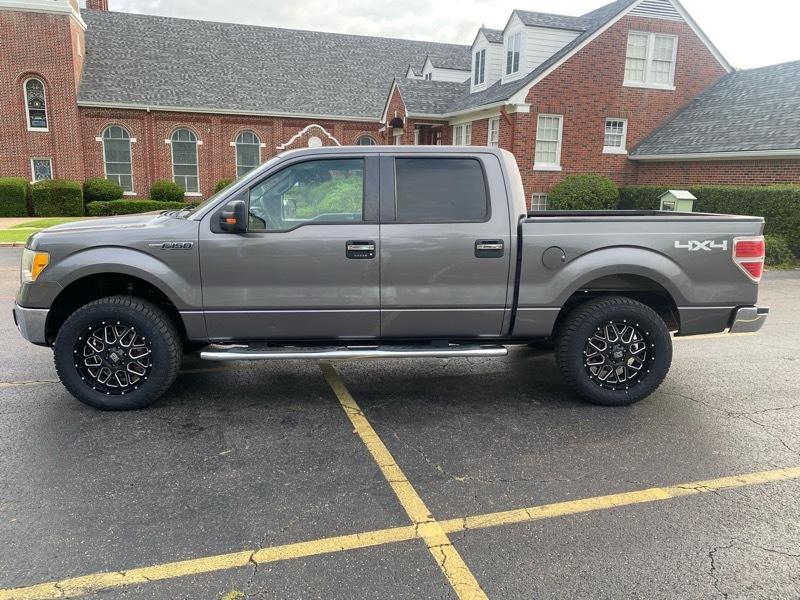 Ford F-150 4WD SuperCrew 145" XLT 2010